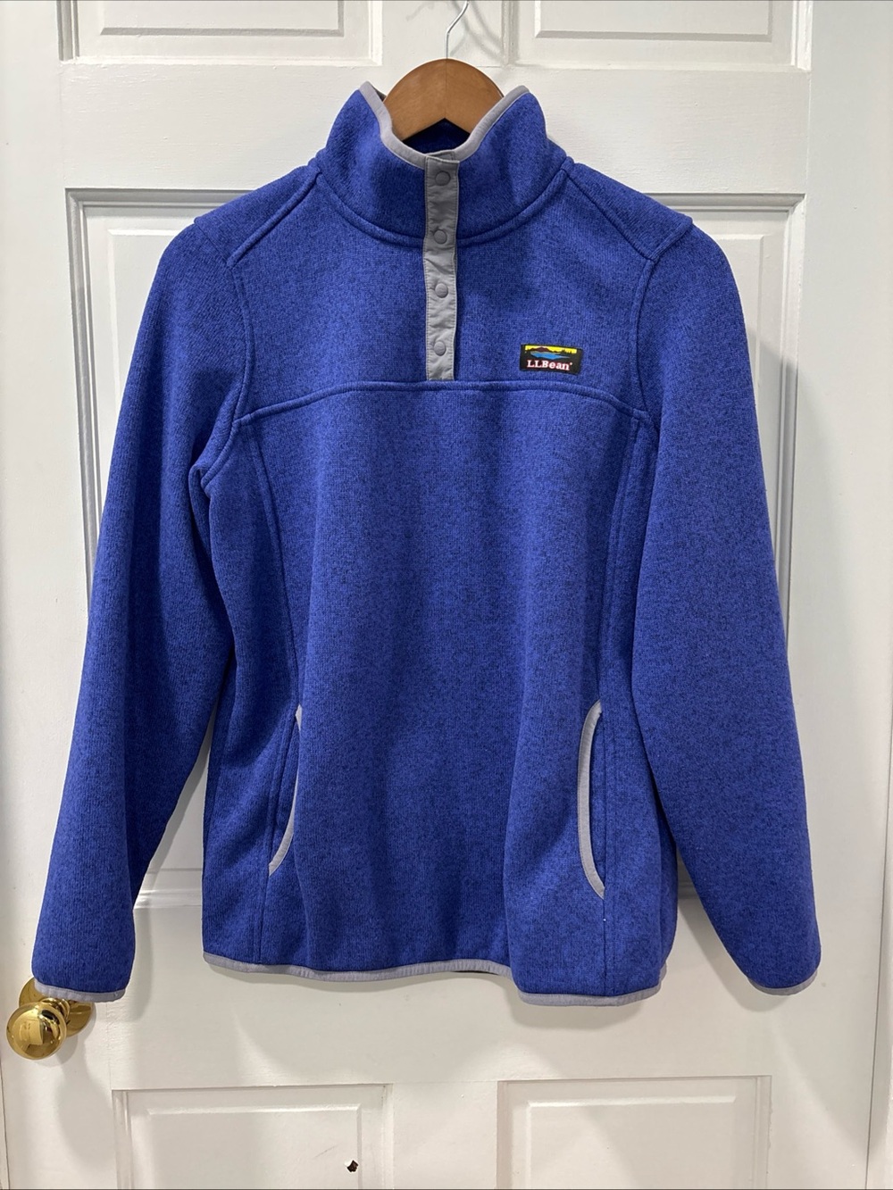 L.L. Bean Women’s Sweater Fleece Pullover 1/4 Snap Size Medium Royal Blue